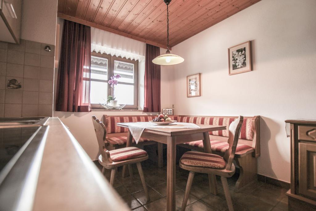 Weinbachbauer - Urlaub Am Bauernhof Vila Saint Wolfgang Exterior foto