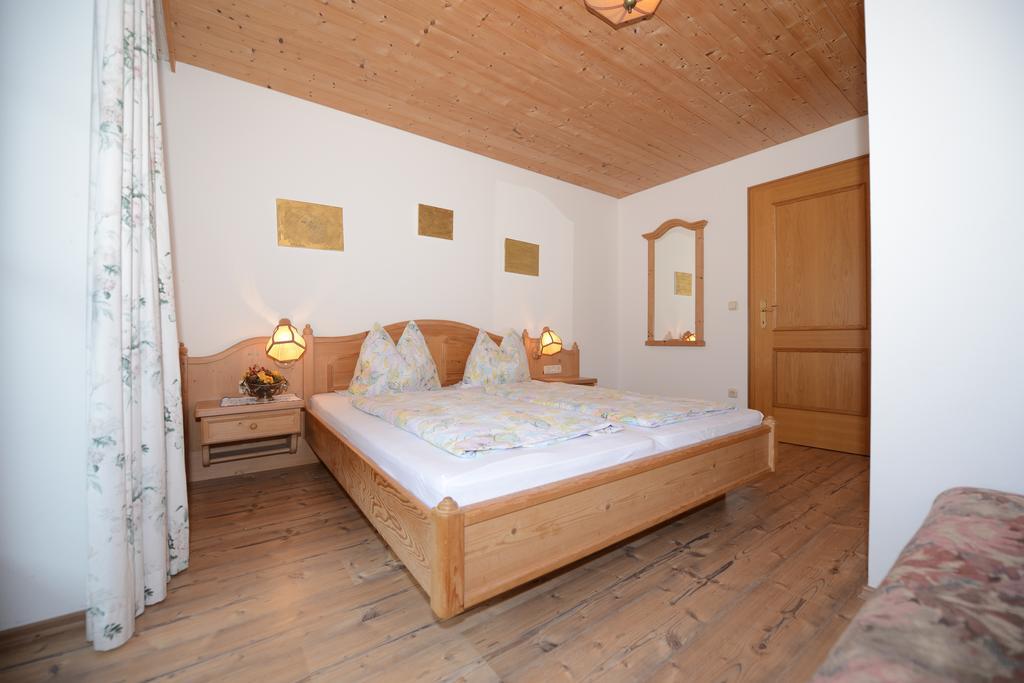 Weinbachbauer - Urlaub Am Bauernhof Vila Saint Wolfgang Exterior foto