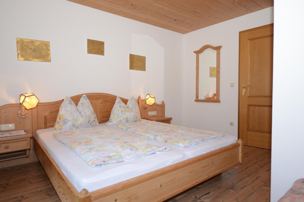 Weinbachbauer - Urlaub Am Bauernhof Vila Saint Wolfgang Exterior foto